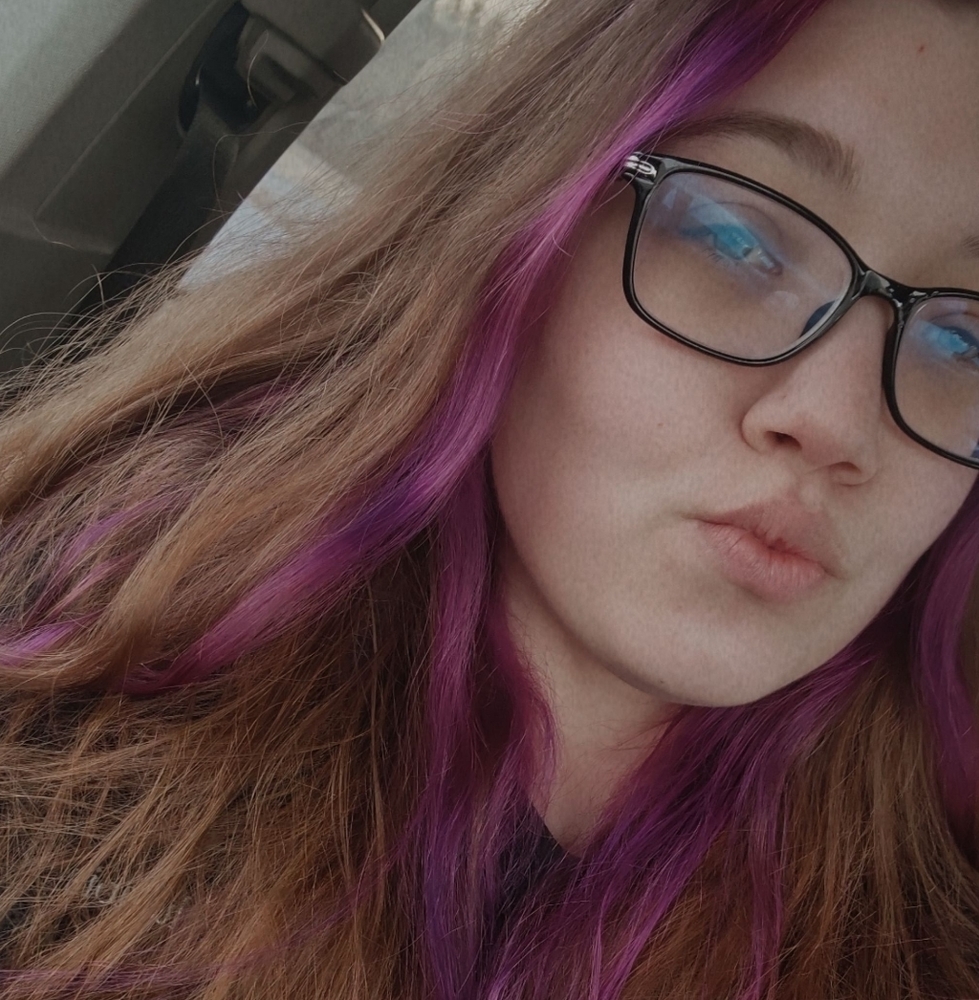 Meet your Posher, Jade